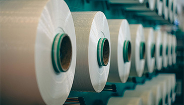 滌綸工業絲從“跟跑”到“領跑”| 壯麗70年 奮斗新時代